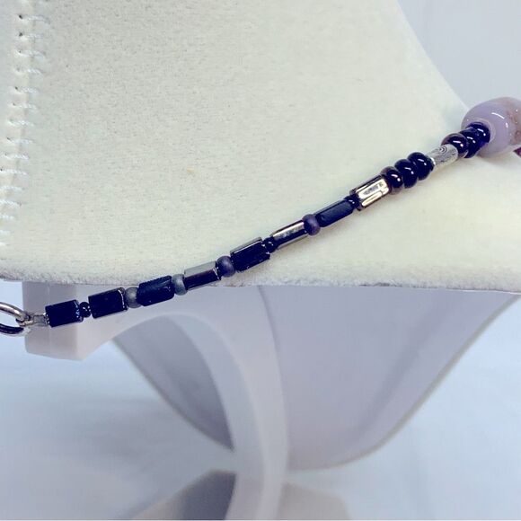 VTG Purple Fluorite Necklace Circle Donut w/ Glass Beads Heart 24” Gorgeous - Picture 3 of 7